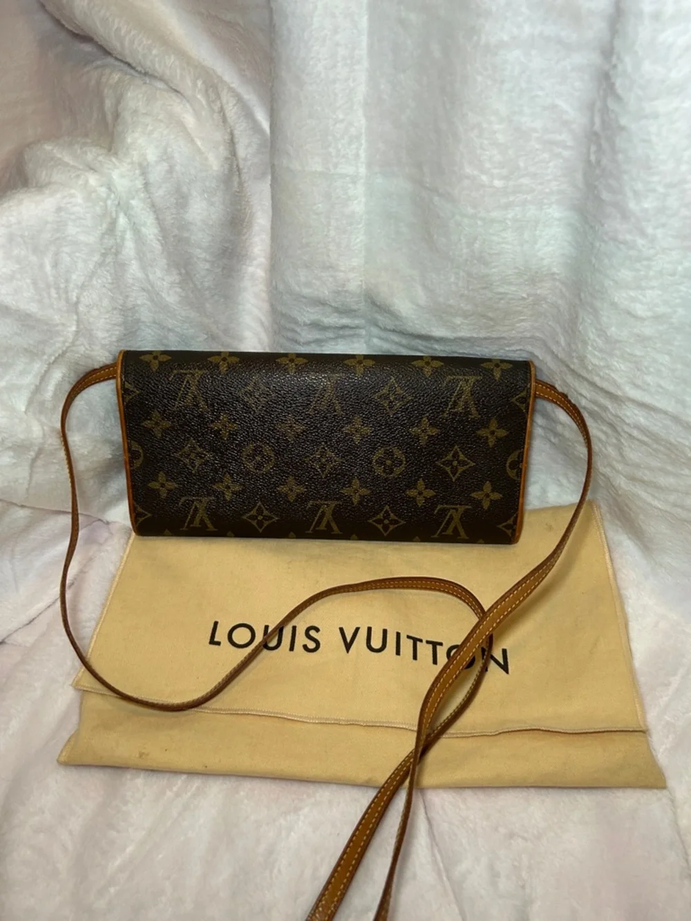 381. Louis Vuitton Monogram Pochette Twin GM w/coa